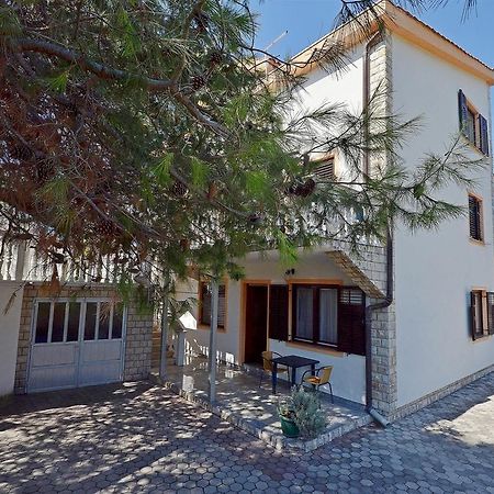 Apartments Miljenka Vodice Luaran gambar