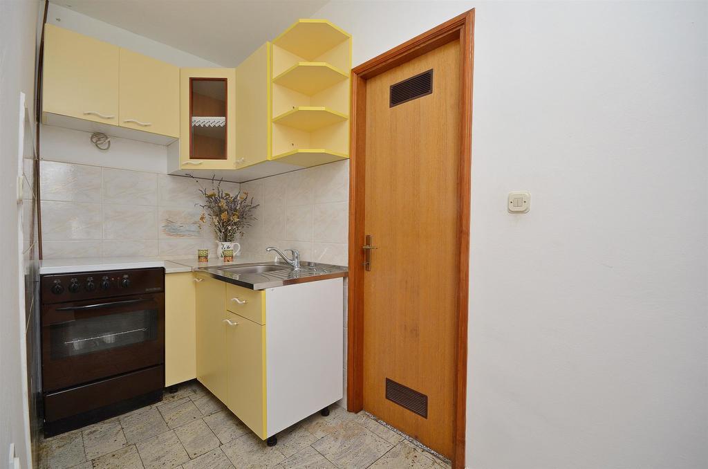 Apartments Miljenka Vodice Luaran gambar