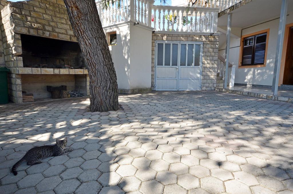 Apartments Miljenka Vodice Luaran gambar