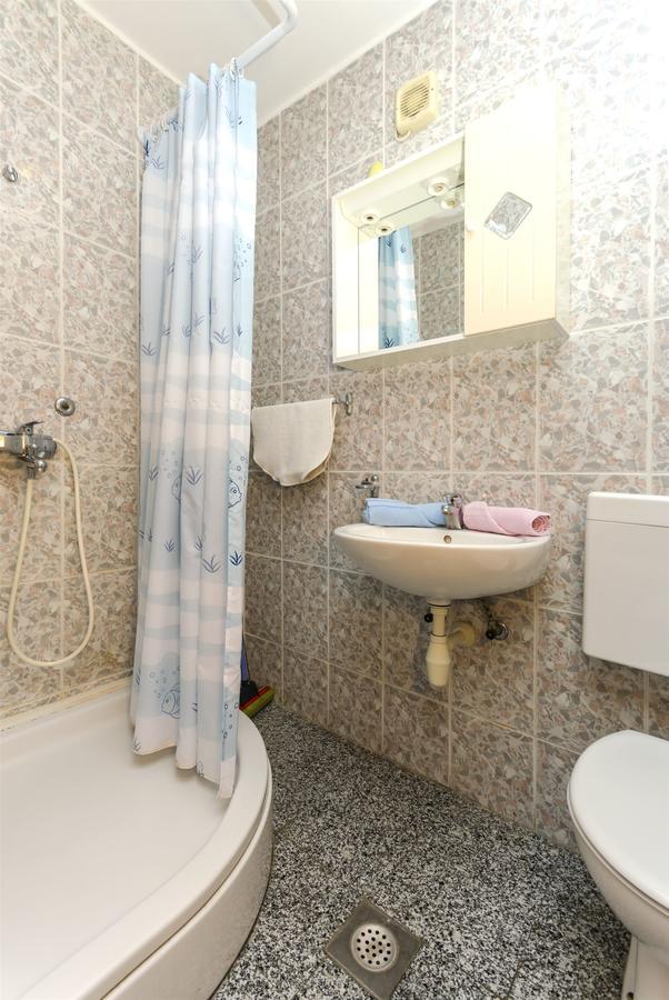 Apartments Miljenka Vodice Luaran gambar